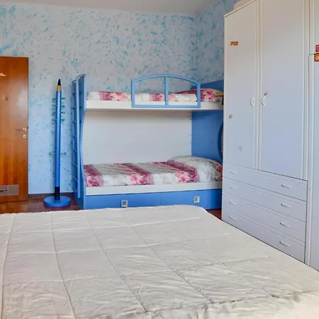 Pet Friendly In With Wifi Viareggio