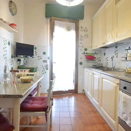 Pet Friendly In With Wifi Viareggio
